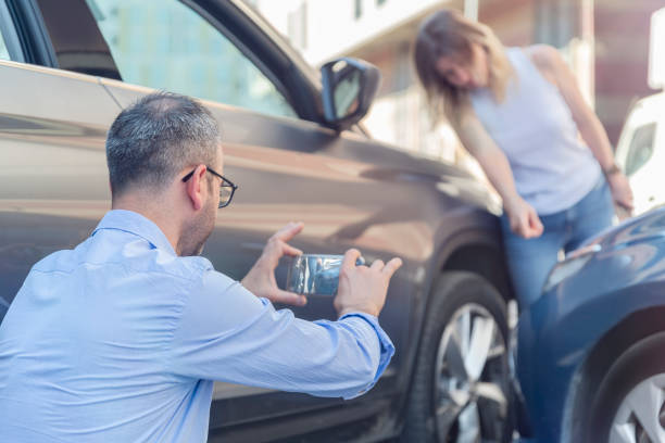 Professional Car Insurance Near Me technician working in Woodlawn Beach, FL